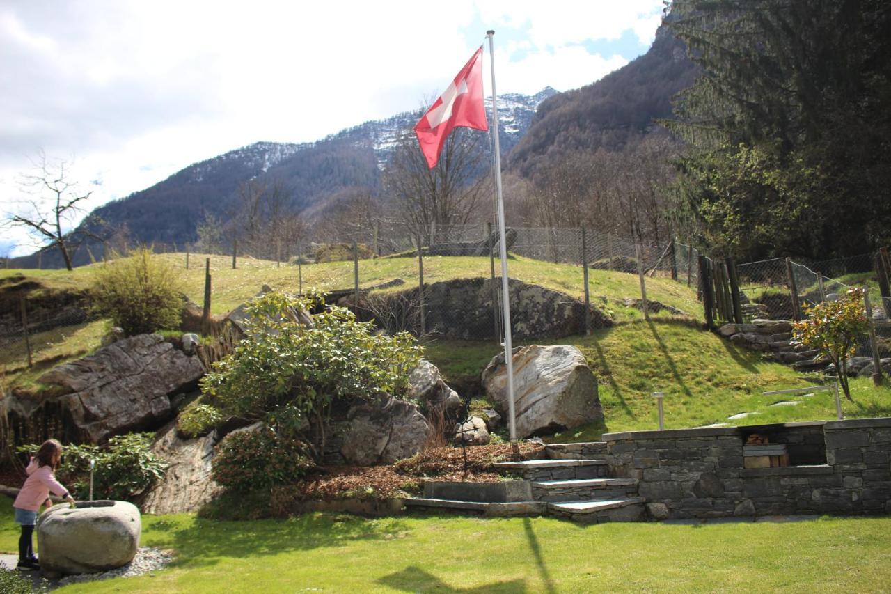 Myverzasca Resort Casa Rossa Brione  Exteriér fotografie