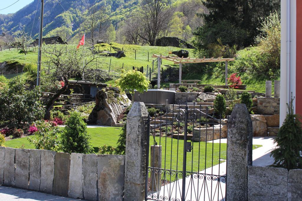 Myverzasca Resort Casa Rossa Brione  Exteriér fotografie