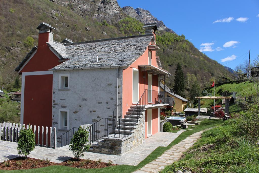 Myverzasca Resort Casa Rossa Brione  Exteriér fotografie