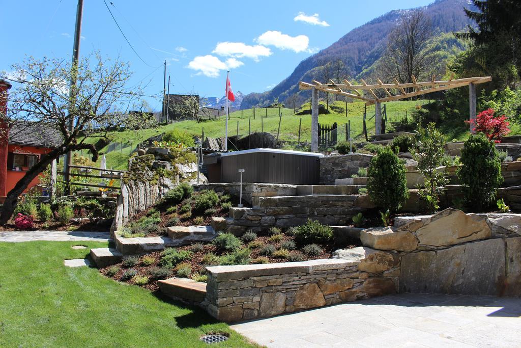 Myverzasca Resort Casa Rossa Brione  Exteriér fotografie