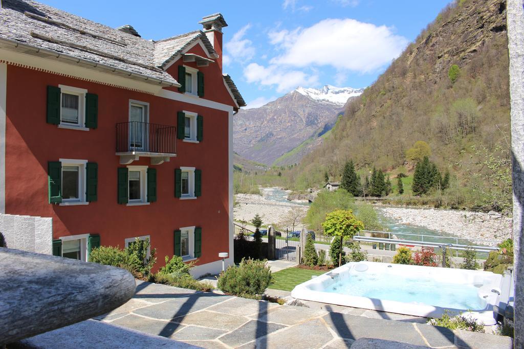 Myverzasca Resort Casa Rossa Brione  Exteriér fotografie